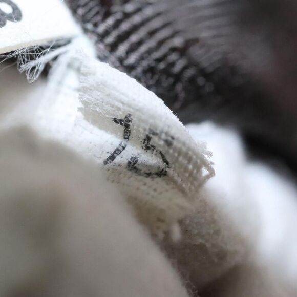 Prada Triangle Logo Red Leather Shoulder Bag (Pre-Owned) - Picture 14 of 16